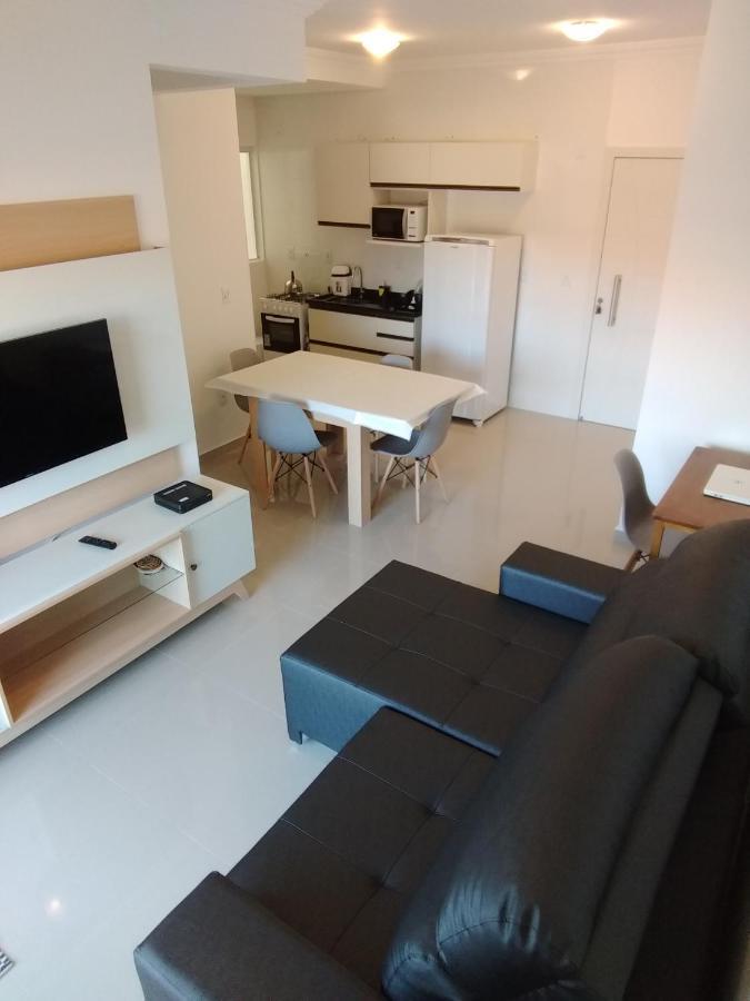 Apto 2 QTOs com Suíte próximo a Praia e Centrinho Florianopolis Exterior foto
