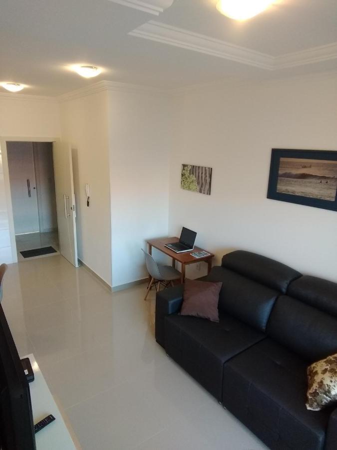 Apto 2 QTOs com Suíte próximo a Praia e Centrinho Florianopolis Exterior foto